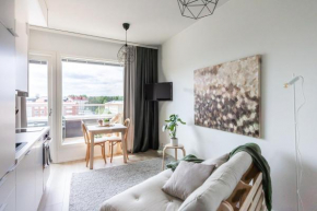 Arctic Taiga Penthouse City Suite